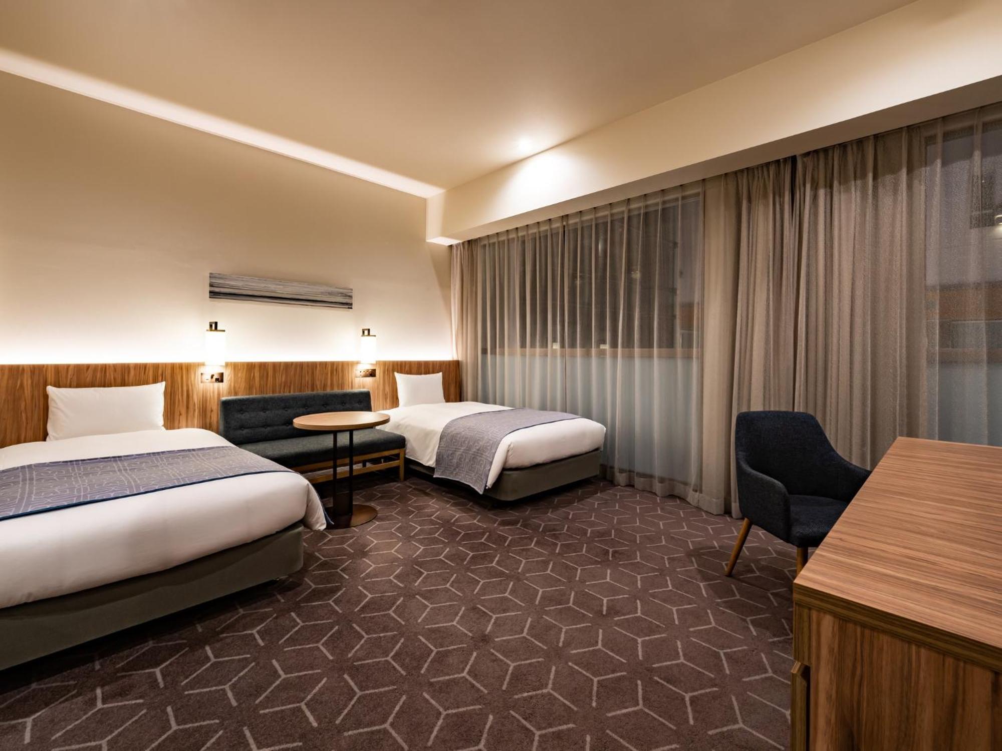 โรงแรมซัปโปโร วิว โอโดะริ โคเอง โรงแรม 5*